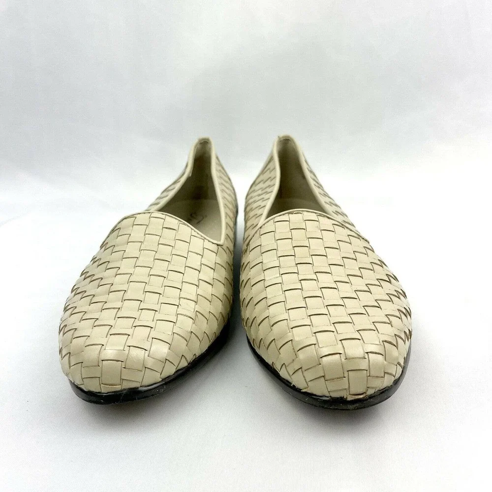 Trotters Women Liz Loafers Flats Beige Woven Leather Slip on Shoes Size 8